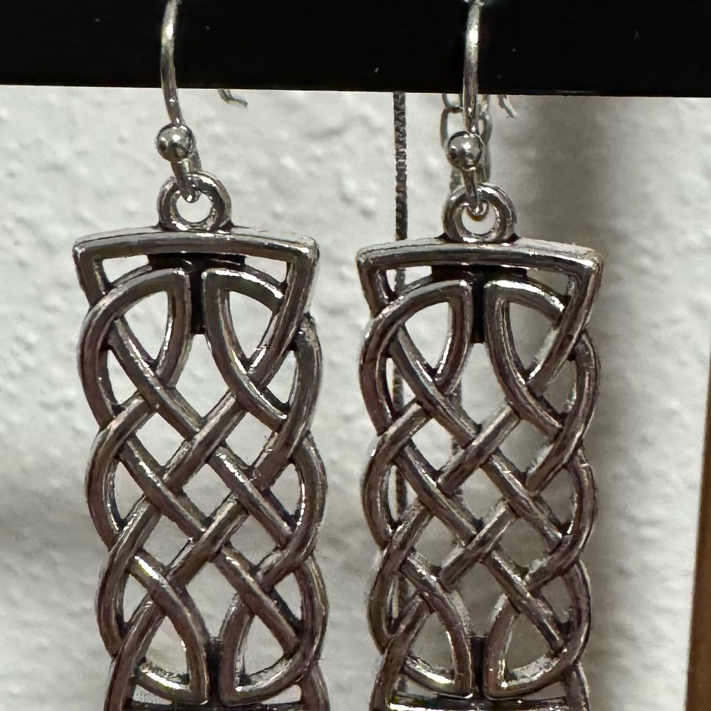 Earring Mega Bundle - Picture 10 of 13
